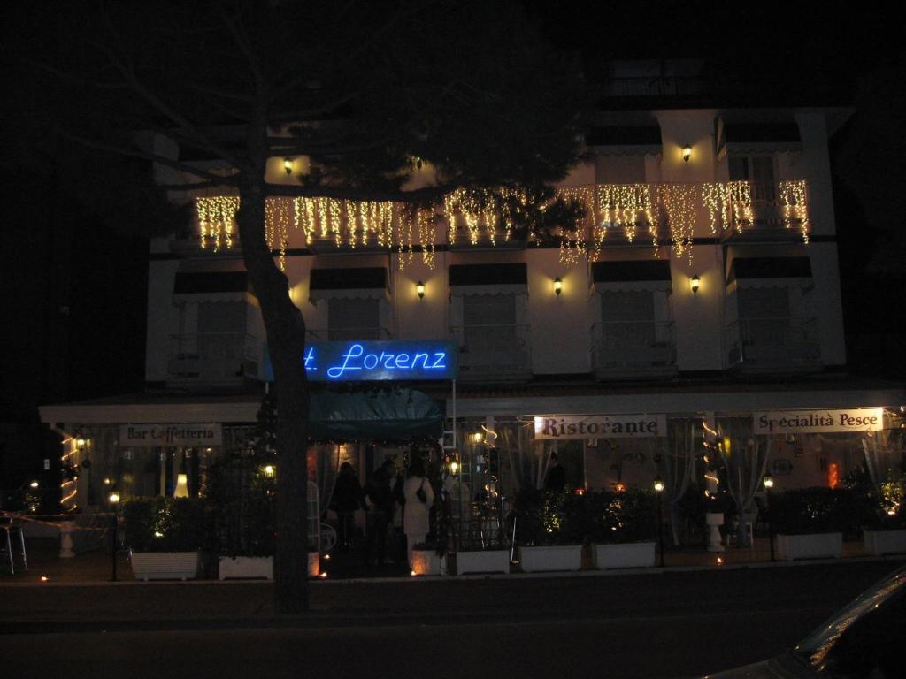 Hotel Lorenz Caorle Exterior photo