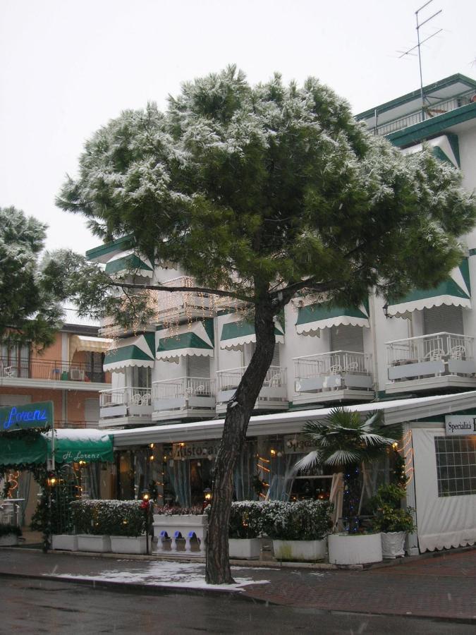 Hotel Lorenz Caorle Exterior photo